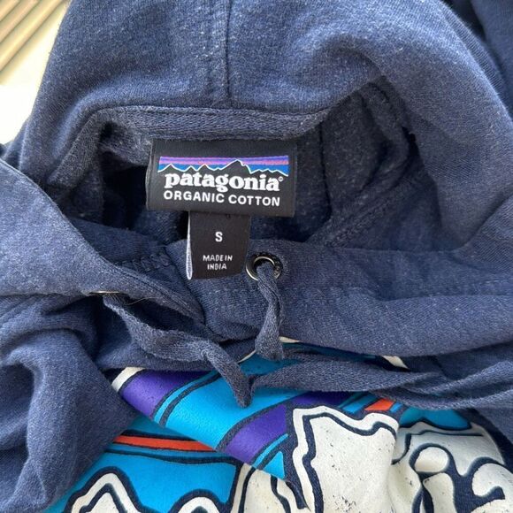 Patagonia blue hoodie size small India hand warmer - Picture 5 of 11